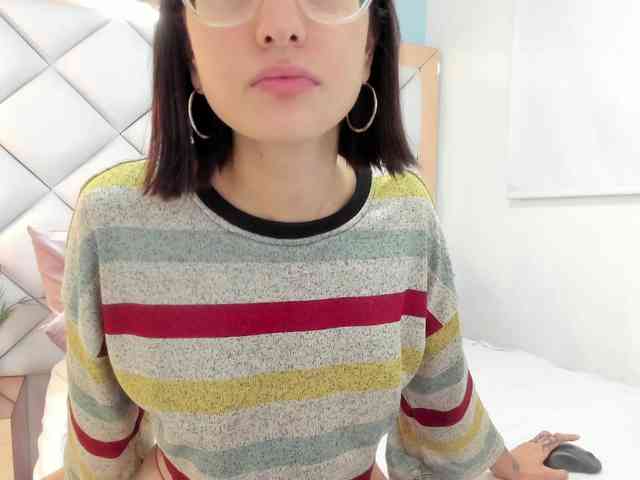 crystalstonee1 webcam