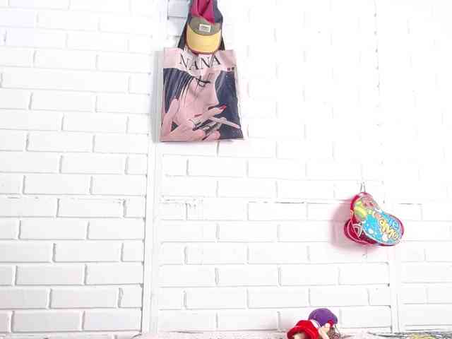 crystalstonee1 webcam