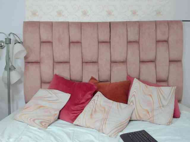 crystalstonee1 webcam