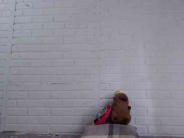 crystalstonee1 webcam