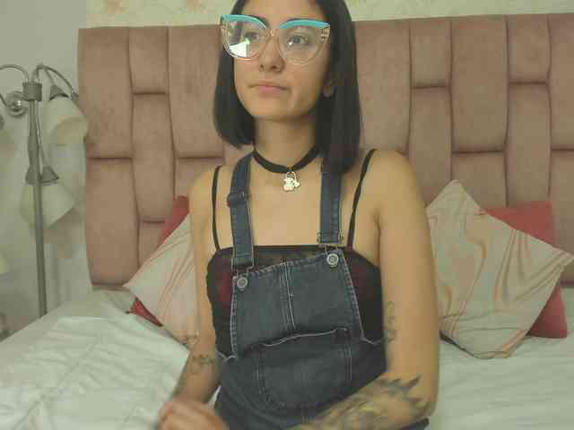 crystalstonee1