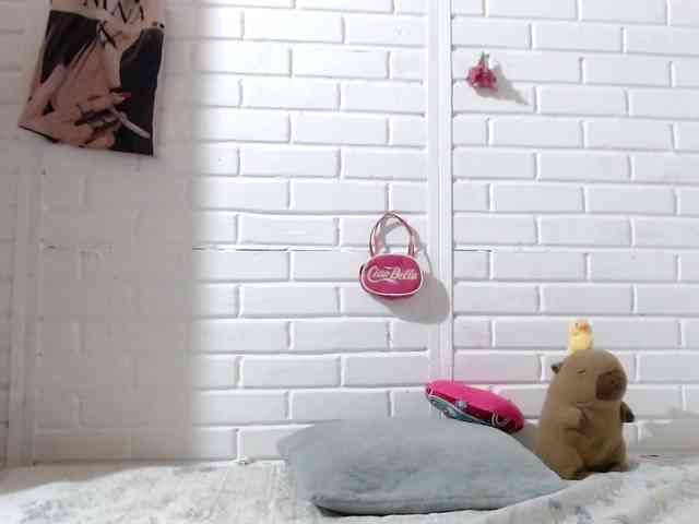 crystalstonee1 webcam