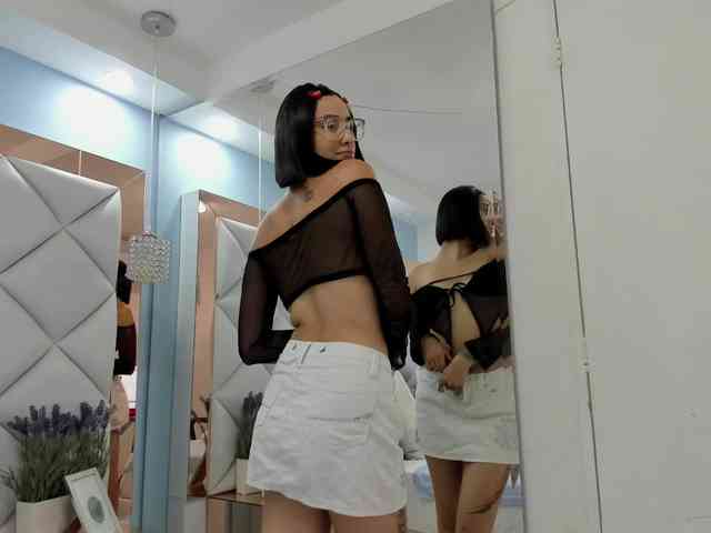 crystalstonee1