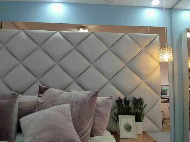 crystalstonee1