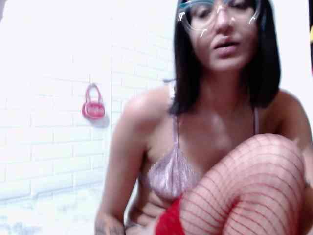 crystalstonee1