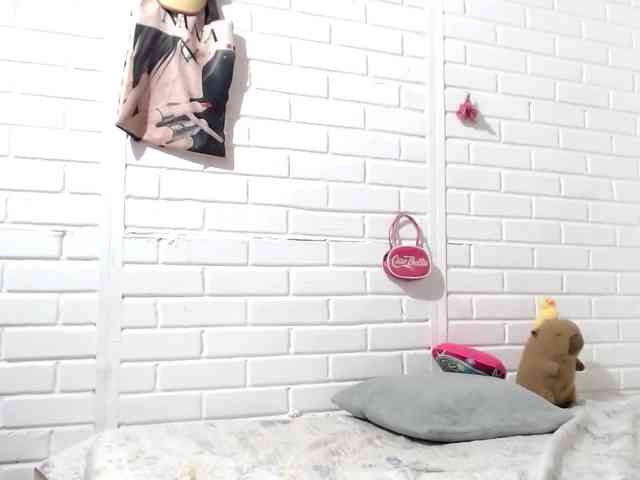 crystalstonee1 webcam