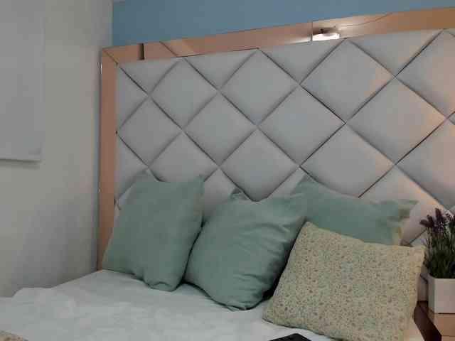 crystalstonee1