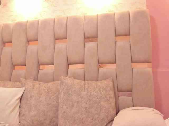 crystalstonee1 webcam