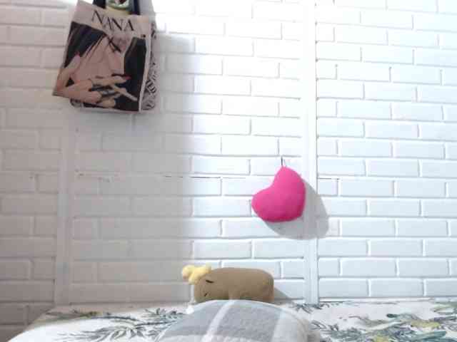 crystalstonee1