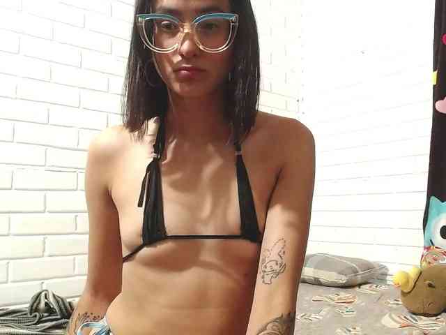 crystalstonee1 webcam
