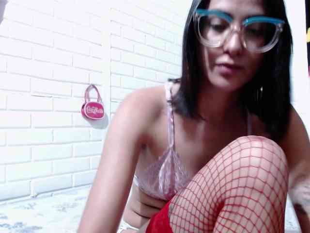 crystalstonee1