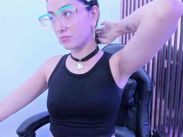 crystalstonee1