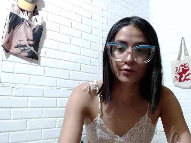 crystalstonee1