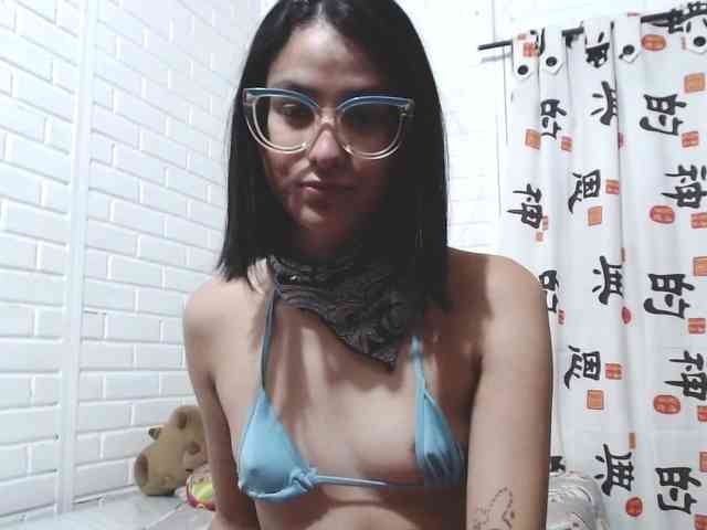 crystalstonee1 webcam
