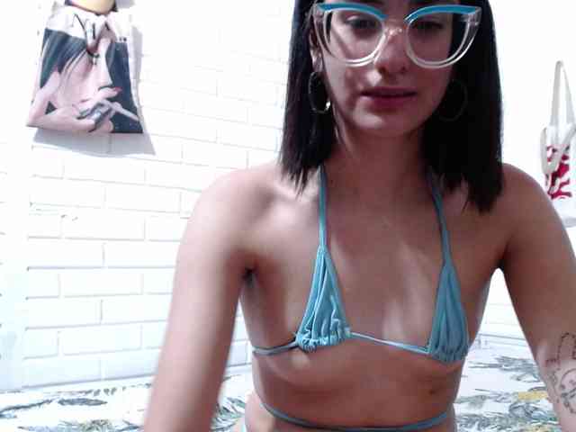 Modella: crystalstonee1