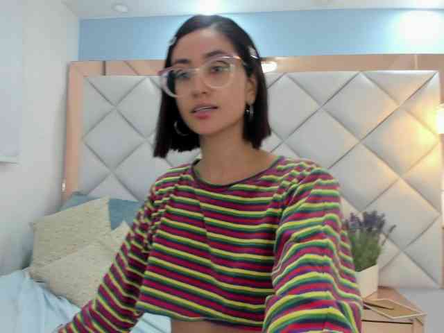 crystalstonee1 webcam