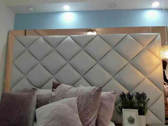 crystalstonee1