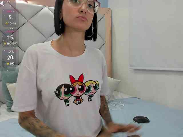 crystalstonee1 webcam