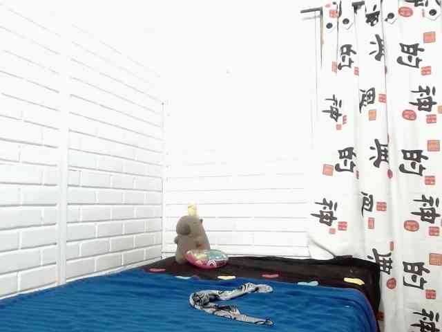 crystalstonee1 webcam
