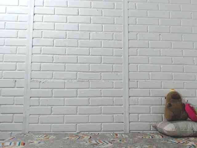 crystalstonee1 webcam