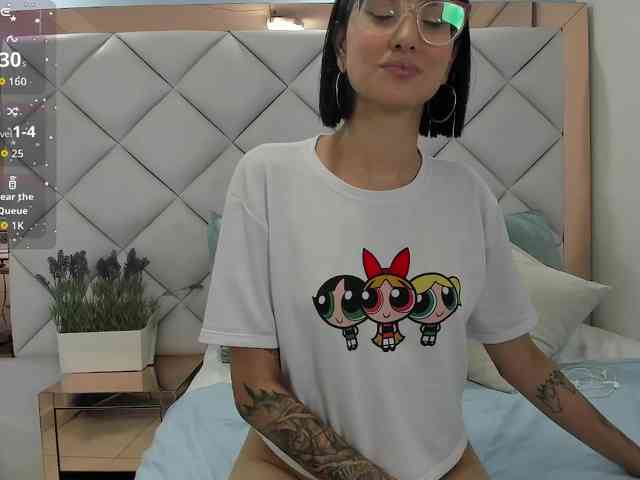 crystalstonee1 webcam