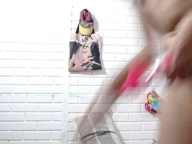 crystalstonee1 webcam