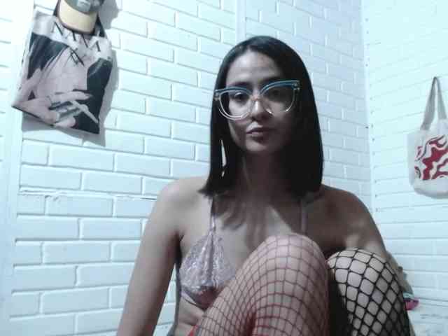 crystalstonee1