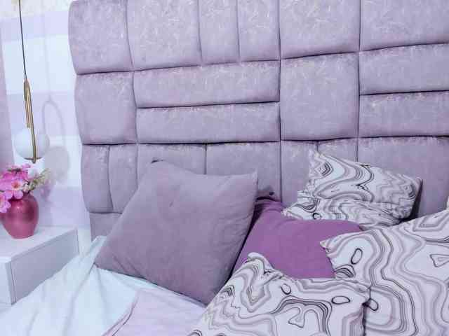 crystalstonee1 webcam
