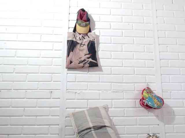 crystalstonee1 webcam