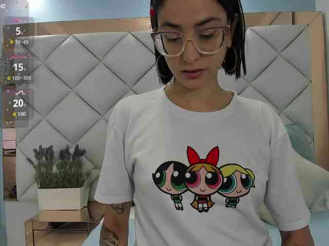 crystalstonee1 webcam