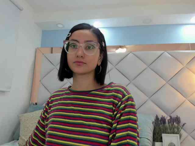 crystalstonee1 webcam