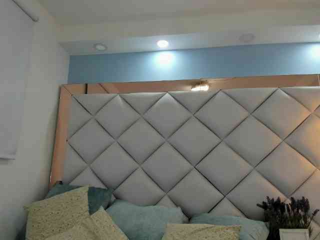 crystalstonee1 webcam