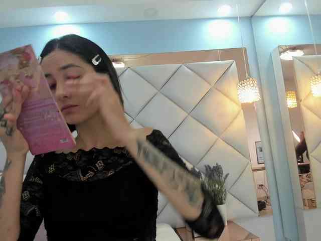 crystalstonee1 webcam