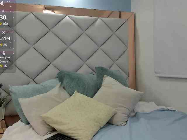 crystalstonee1 webcam