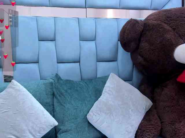 crystalstonee1 webcam