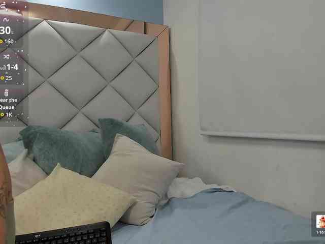 crystalstonee1 webcam