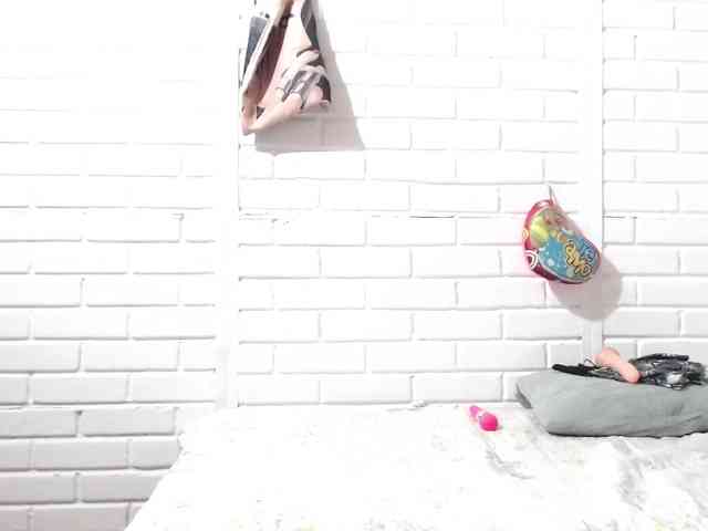 crystalstonee1