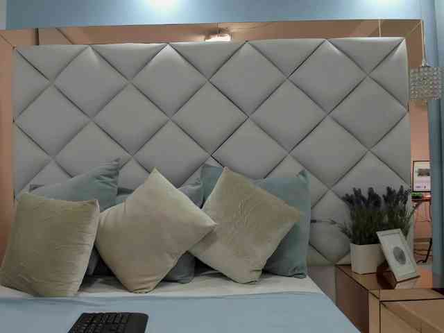 crystalstonee1
