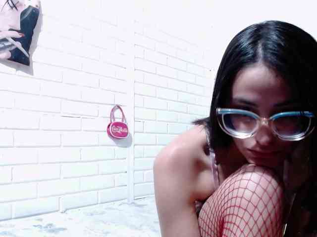 crystalstonee1