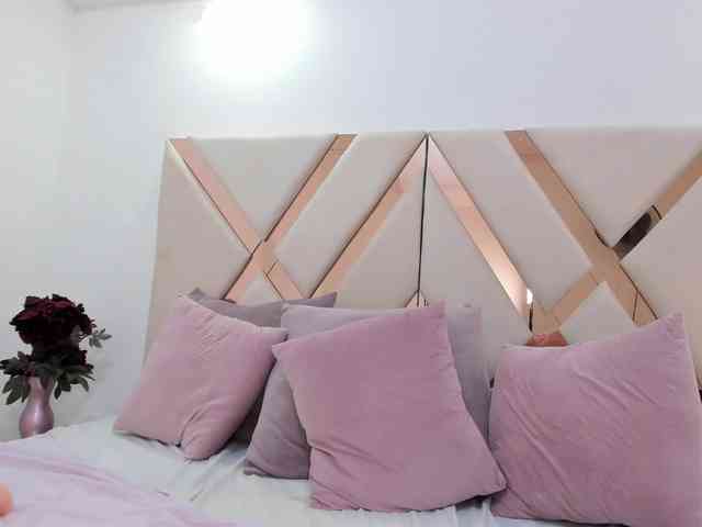 crystalstonee1