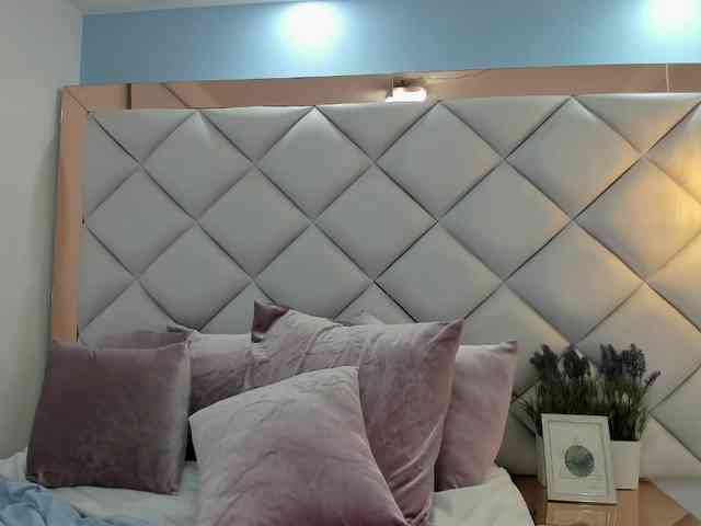 crystalstonee1 webcam