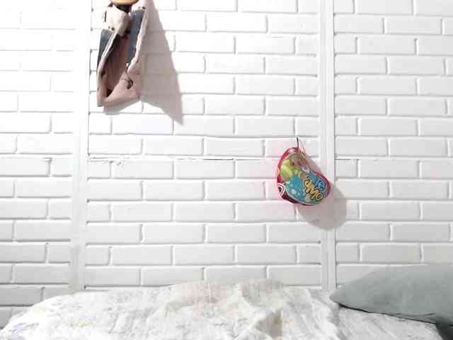 crystalstonee1