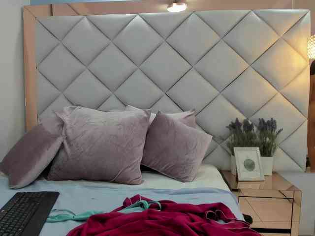 crystalstonee1 crystalstonee1