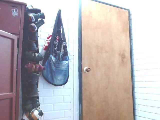 crystalstonee1 webcam