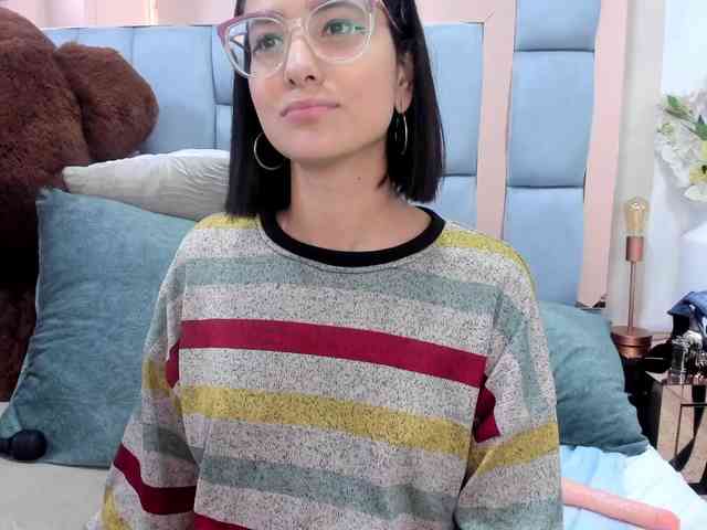 crystalstonee1 webcam