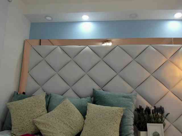 crystalstonee1 webcam