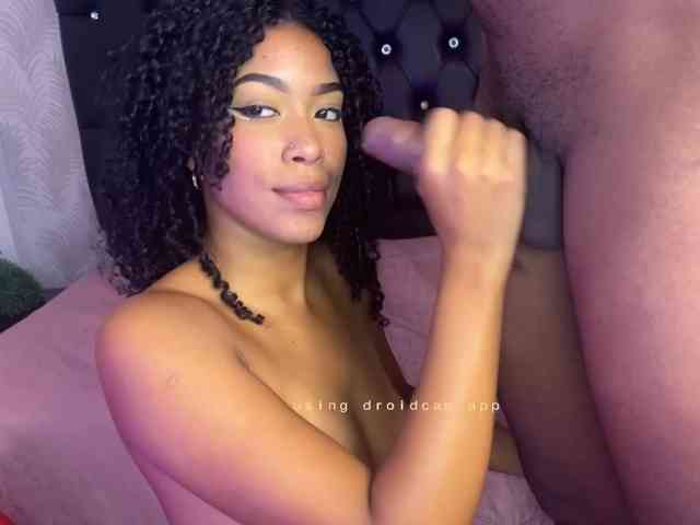 hotCouple07 Live Webcam on BongaCams