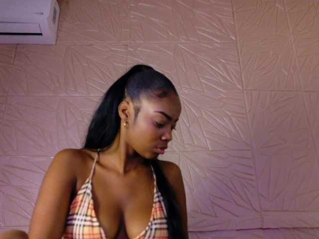 Nina-bae live cam on BongaCams