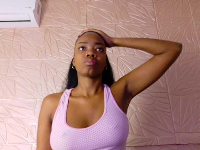 Nina-bae live cam on BongaCams