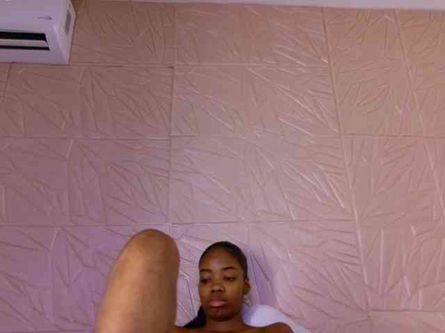 Nina-bae webcam